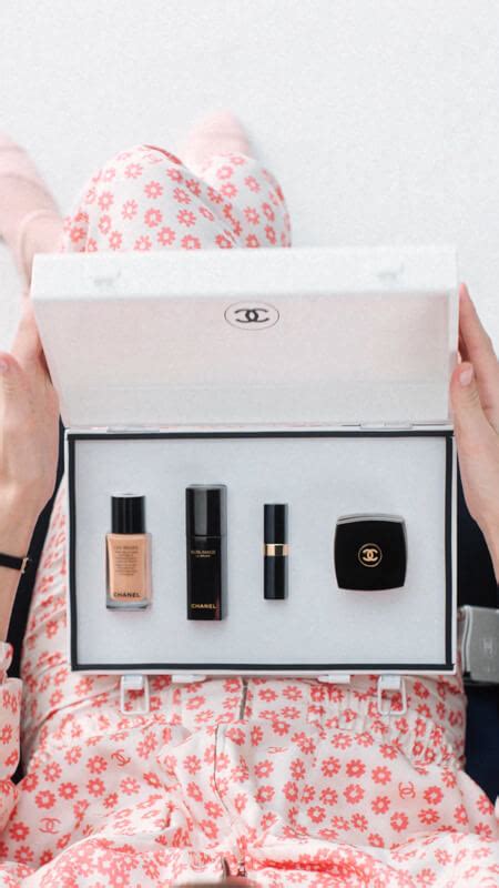 chanel heat pack|Chanel beauty watch kit.